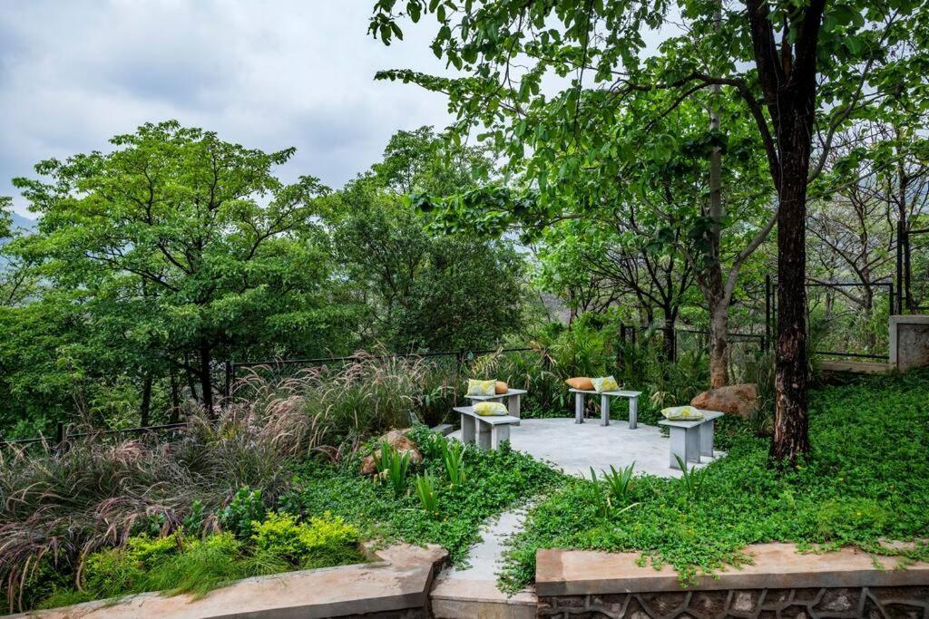 Saffronstays Sonnet Khopoli Buitenkant foto